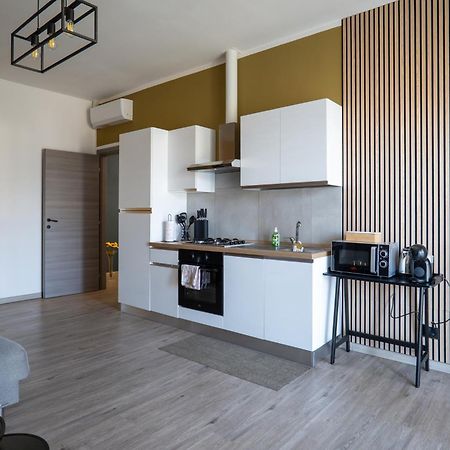 Casa Vacanze Aria Leggiuno エクステリア 写真