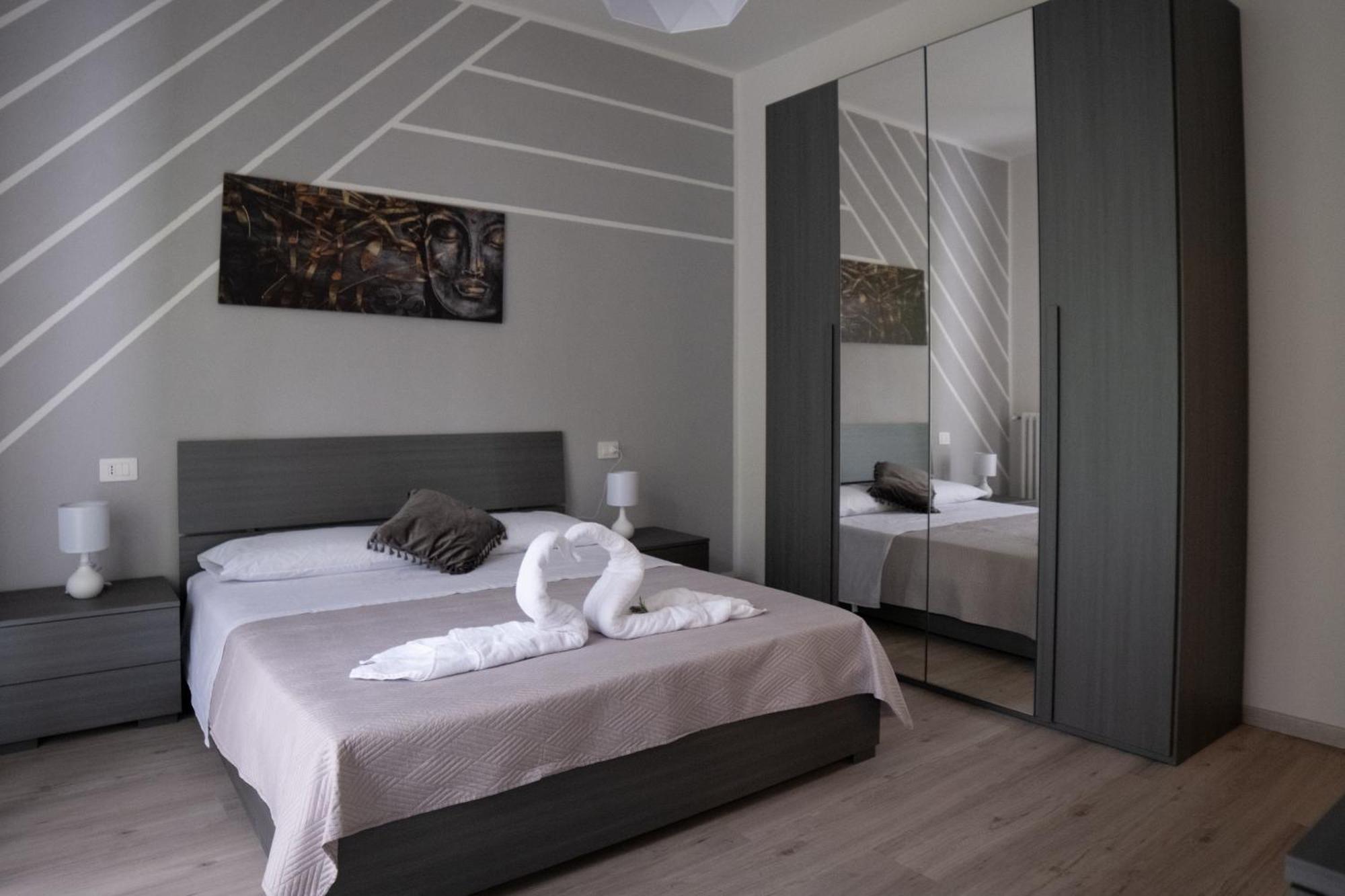 Casa Vacanze Aria Leggiuno エクステリア 写真