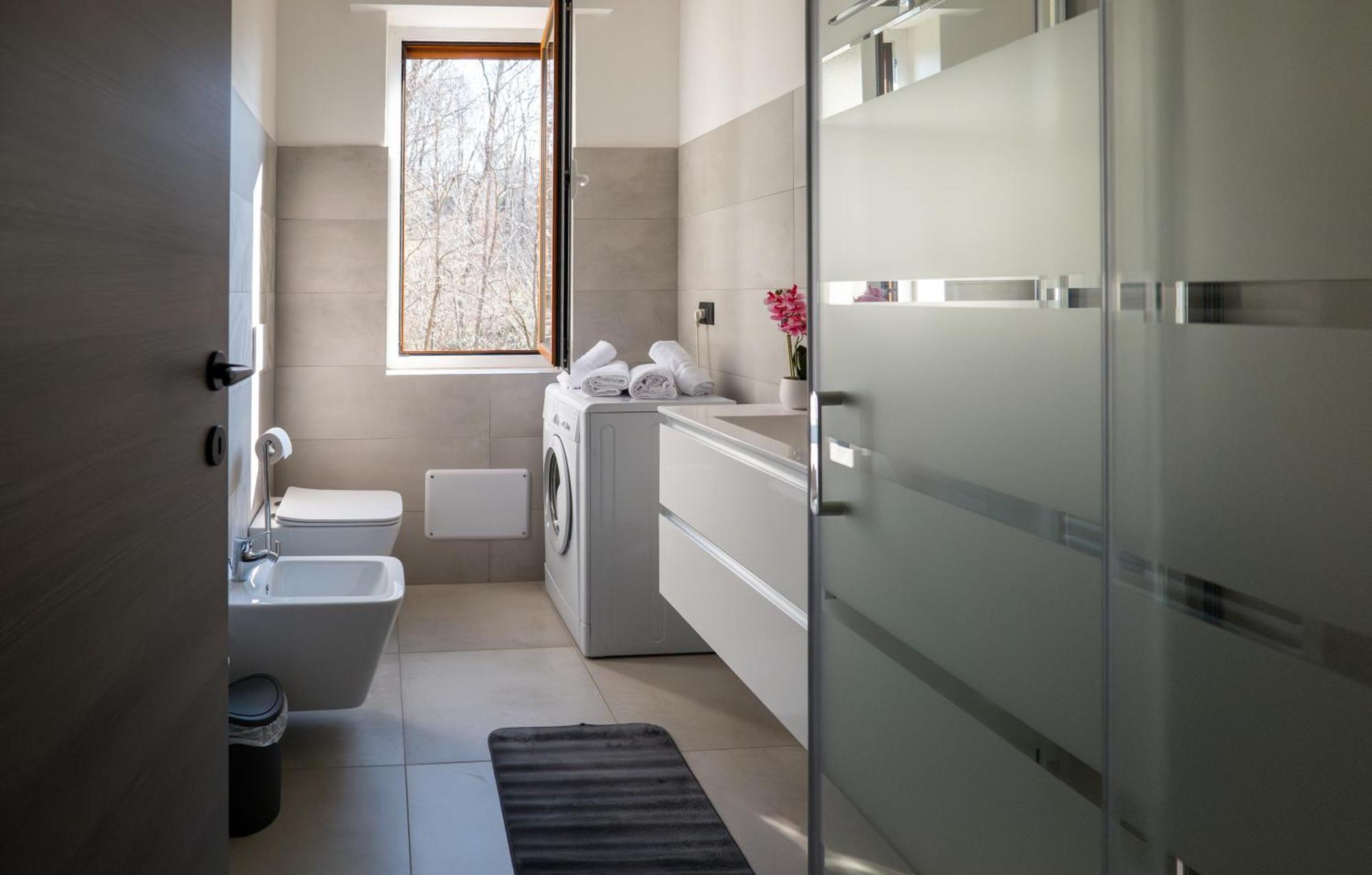 Casa Vacanze Aria Leggiuno エクステリア 写真