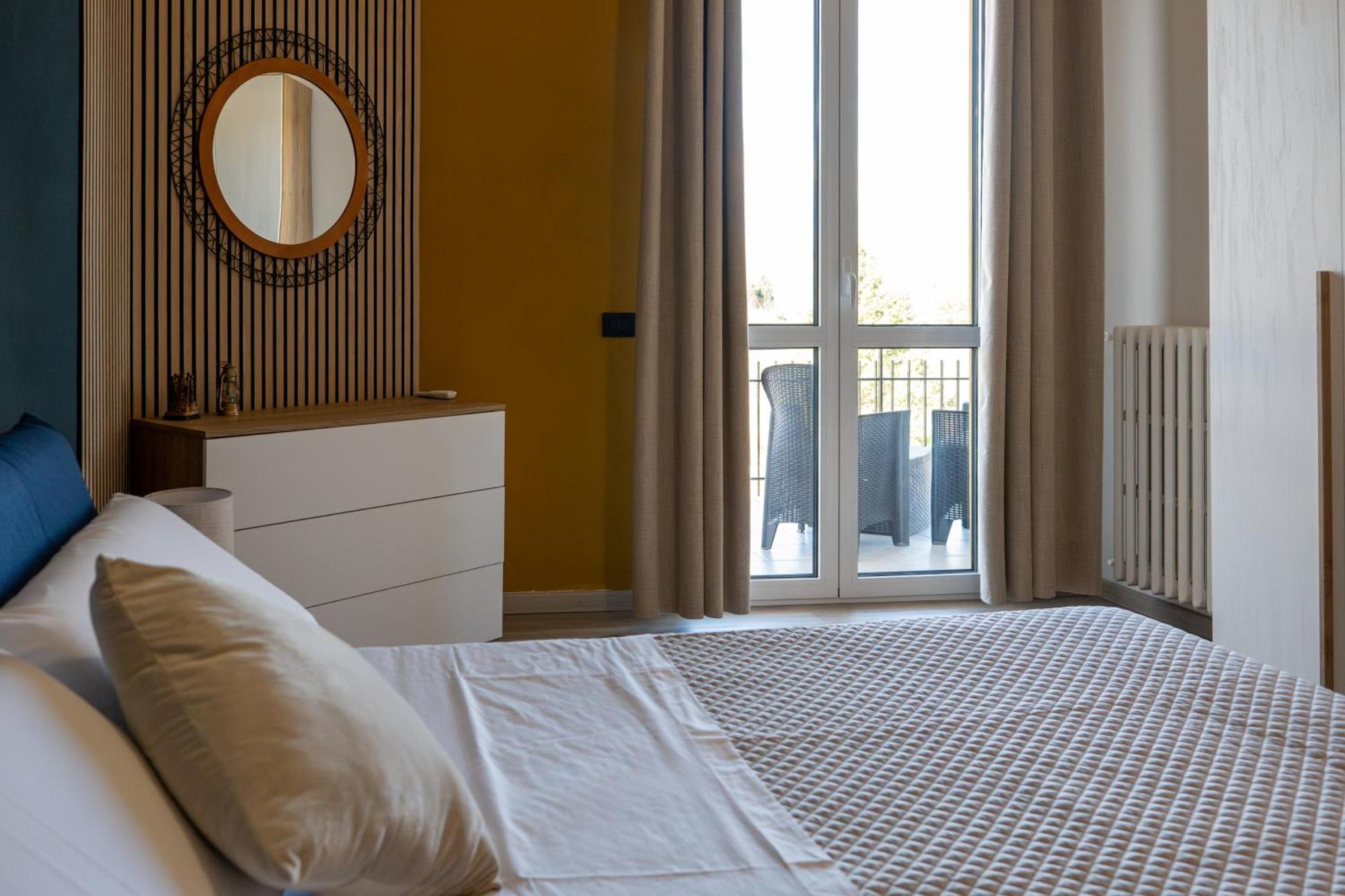 Casa Vacanze Aria Leggiuno エクステリア 写真